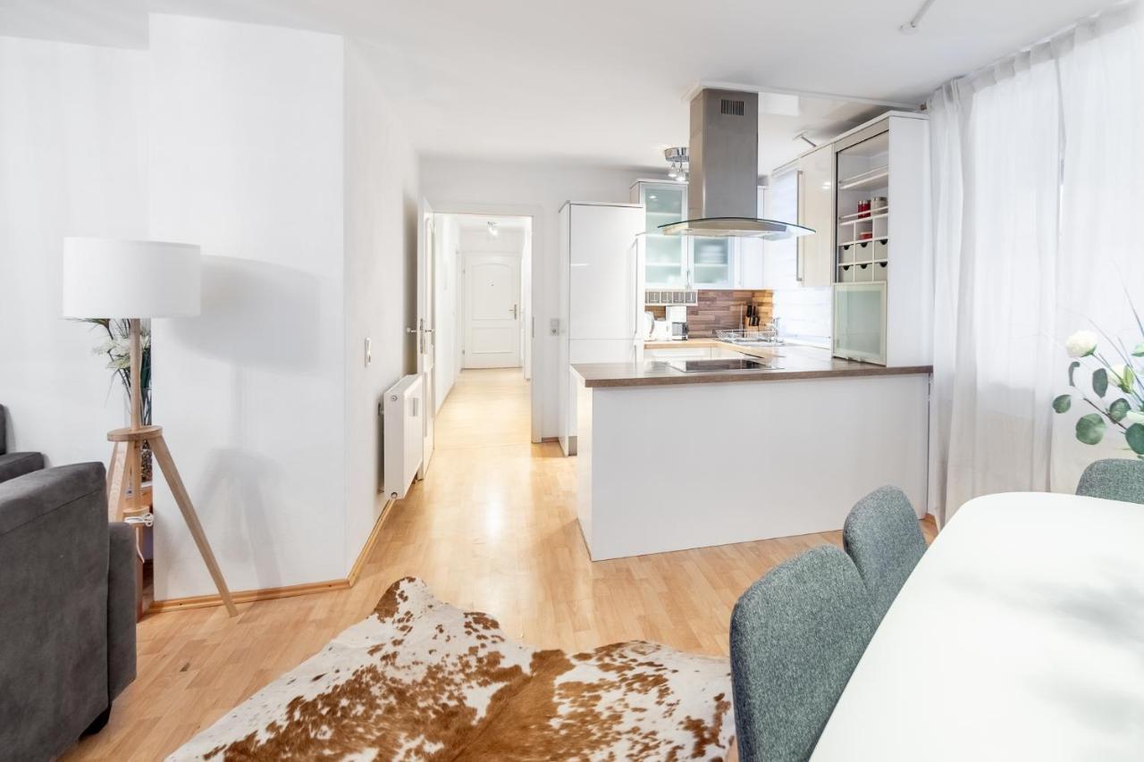 Schmitten & Cityxpress Apartment 1 And 2 เซลล์อัมเซ ภายนอก รูปภาพ