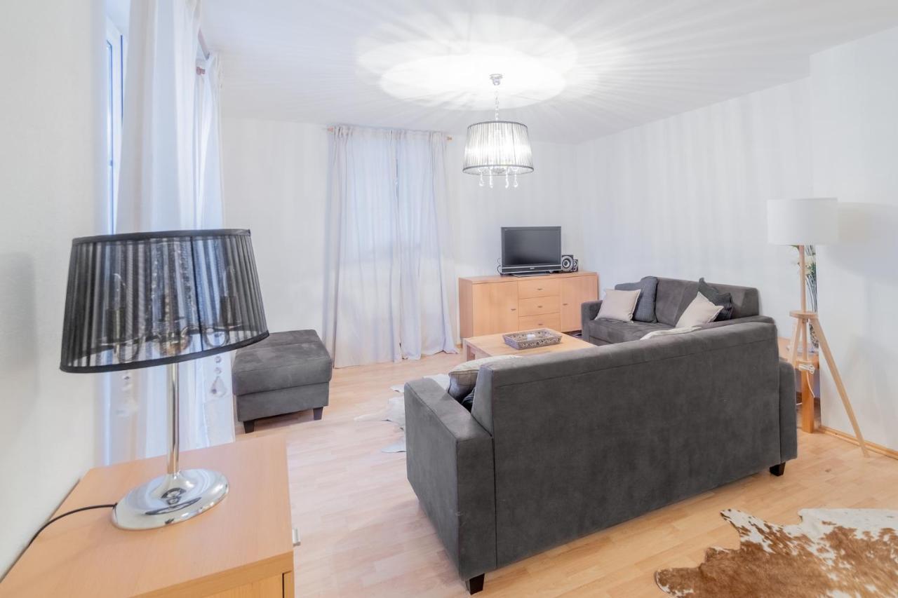 Schmitten & Cityxpress Apartment 1 And 2 เซลล์อัมเซ ภายนอก รูปภาพ